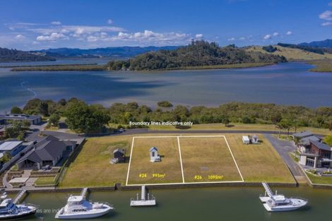Photo of property in 24 Hei Esplanade, Whitianga, 3510