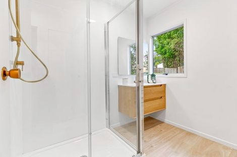 Photo of property in 176 Universal Drive, Henderson, Auckland, 0610