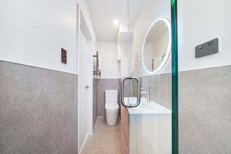 Photo of property in 1/30 Wellesley Road, Mangere Bridge, Auckland, 2022