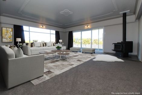 Photo of property in 30 Timaru Road, Waimate, 7924