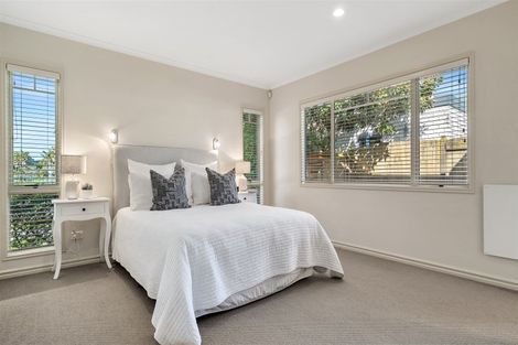 Photo of property in 51 Gravatt Road, Papamoa Beach, Papamoa, 3118