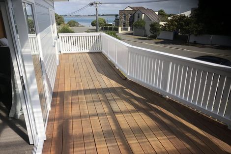 Photo of property in 109 Beachville Road, Redcliffs, Christchurch, 8081