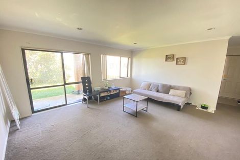 Photo of property in 38d Crossandra Drive, Mangere, Auckland, 2022