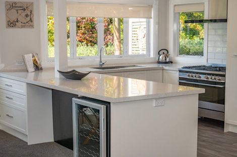 Photo of property in 1 Richmond Road, Mangonui, 0420