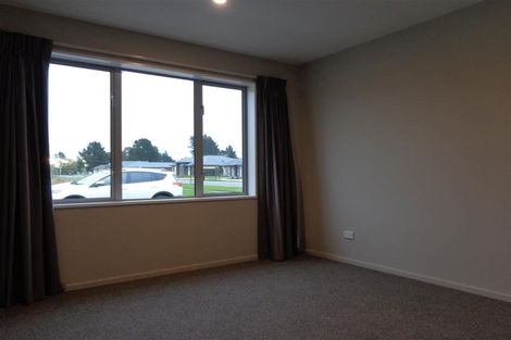 Photo of property in 23 Rossall Crescent, Rolleston, 7615