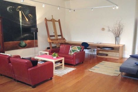 Photo of property in 24 Canterbury Street, Lyttelton, 8082