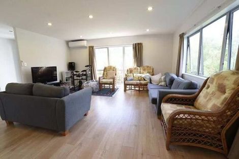 Photo of property in 98 Tiriwa Drive, Massey, Auckland, 0614