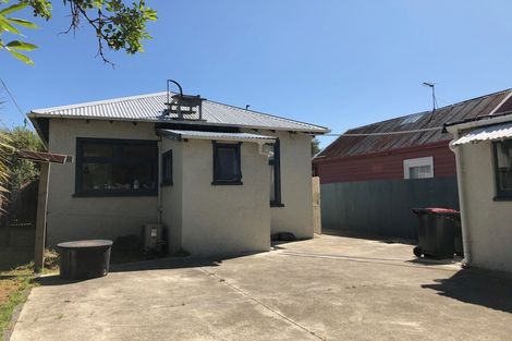 Photo of property in 104 Barbour Street, Waltham, Christchurch, 8011