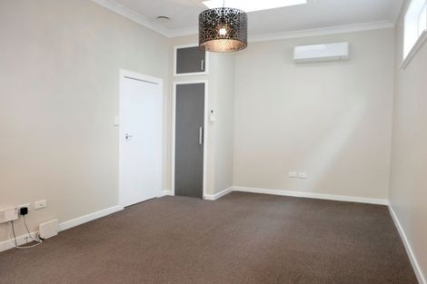 Photo of property in 9 Stanley Street, Berhampore, Wellington, 6023