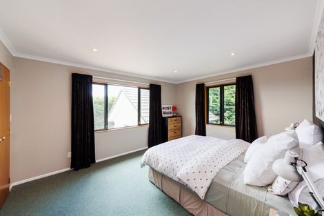 Photo of property in 80 Ngahere Park Road, Turitea, Palmerston North, 4472