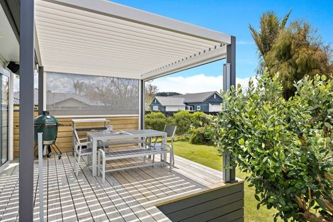 Photo of property in 233a Point Wells Road, Point Wells, 0986