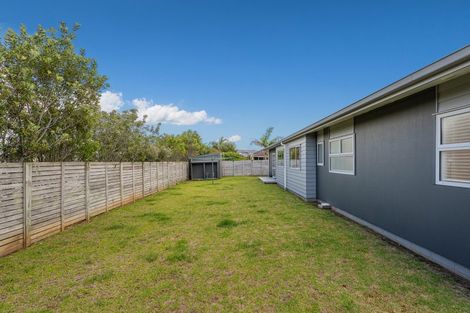 Photo of property in 86 Kupe Drive, Whitianga, 3510