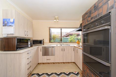Photo of property in 197a Albert Street, Hokowhitu, Palmerston North, 4410
