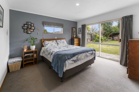 Photo of property in 16 Malthouse Crescent, Brightwater, 7022