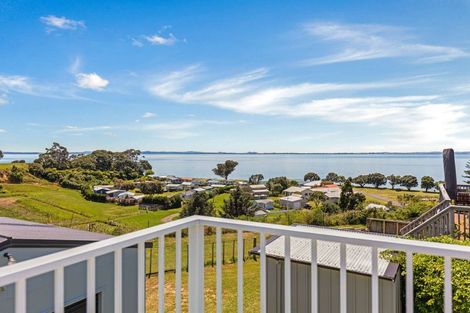 Photo of property in 499 Grahams Beach Road, Manukau Heads, Waiuku, 2684