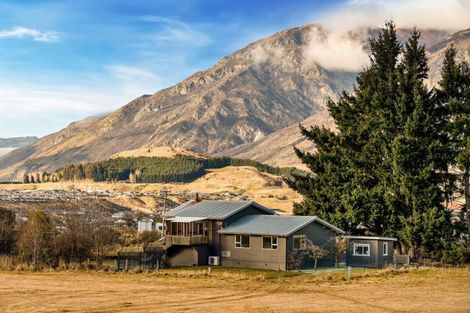Photo of property in 72 Jims Way, Frankton, Queenstown, 9371