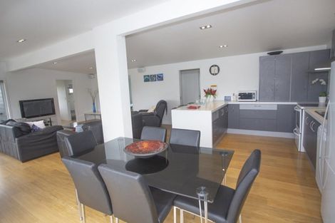 Photo of property in 301 Rangi Avenue, Whangamata, 3620