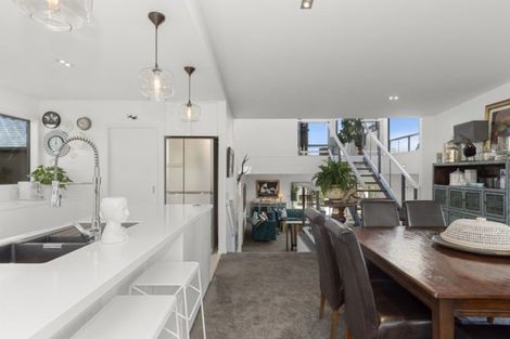 Photo of property in 4 Gellibrand Place, Omokoroa, 3114