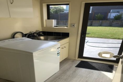 Photo of property in 12 Caversham Drive, Rototuna, Hamilton, 3210