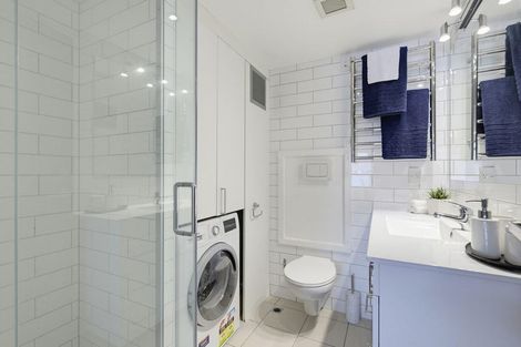 Photo of property in The Capital, 17/370 Oriental Parade, Oriental Bay, Wellington, 6011