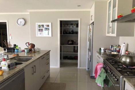 Photo of property in 1 Capricorn Place, Browns Bay, Auckland, 0630