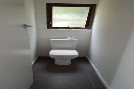 Photo of property in 3 Tudor Place, Mairangi Bay, Auckland, 0630