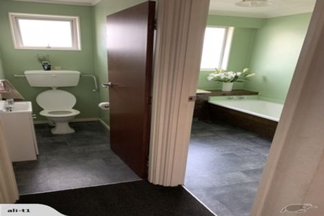 Photo of property in 39 Lauder Crescent, Heidelberg, Invercargill, 9812