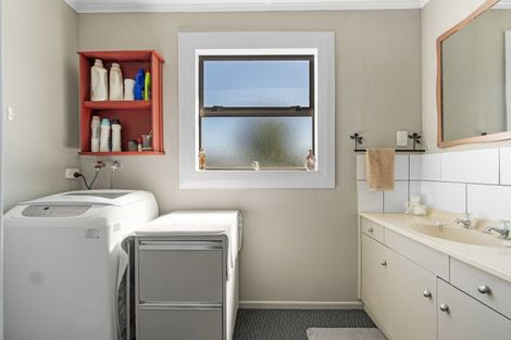 Photo of property in 14 Rangiora Street, Mangakino, 3421