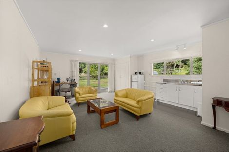 Photo of property in 105 Yorke Road, Haruru, 0204