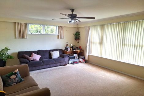 Photo of property in 5 Brown Street, Wallaceville, Upper Hutt, 5018