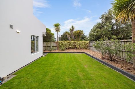 Photo of property in 2/8 Ballance Street, Waimairi Beach, Christchurch, 8083