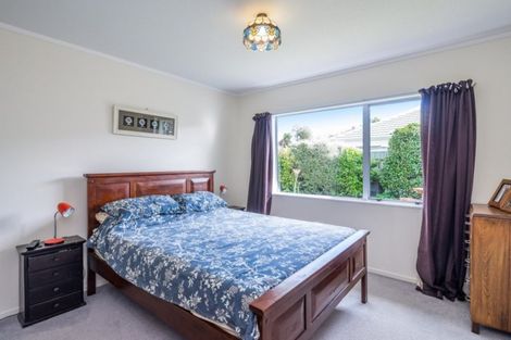 Photo of property in 8 Beachwater Grove, Paraparaumu Beach, Paraparaumu, 5032