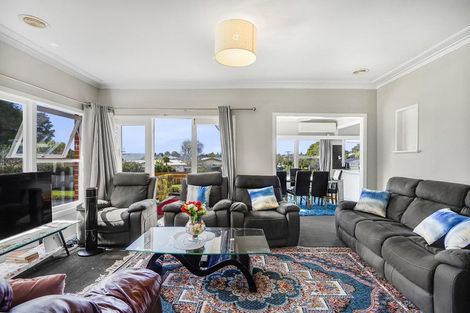 Photo of property in 35 Hinton Avenue, Forest Lake, Hamilton, 3200