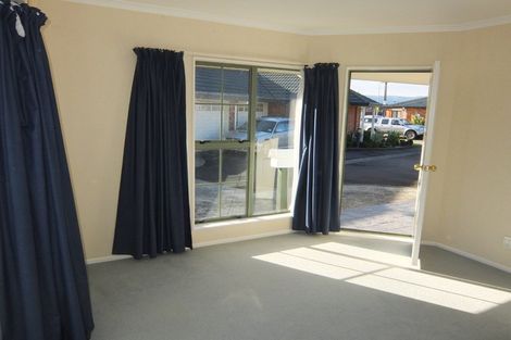 Photo of property in 93 Roberts Line, Kelvin Grove, Palmerston North, 4414