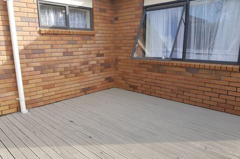 Photo of property in 35 Basra Drive, Henderson, Auckland, 0612