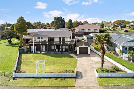 Photo of property in 19 Stella Drive, Clarks Beach, 2122