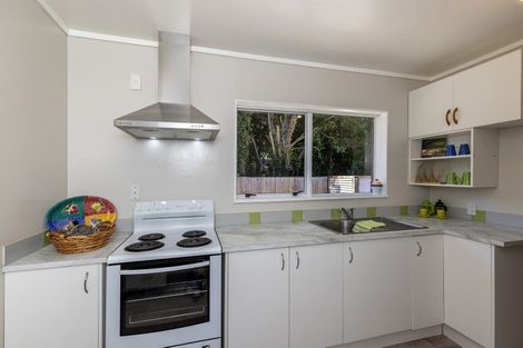 Photo of property in 70a Rimu Street, Waikanae, 5036