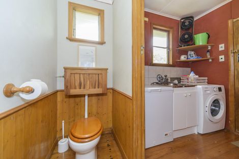 Photo of property in 12 Tawa Street, Palmerston North, 4414