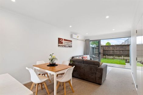 Photo of property in 14 Shelduck Way, Hobsonville, Auckland, 0616
