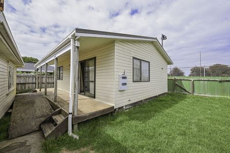Photo of property in 22 Elizabeth Avenue, Papatoetoe, Auckland, 2025