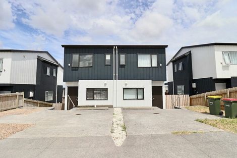 Photo of property in 13b Crestview Rise, Papakura, 2110