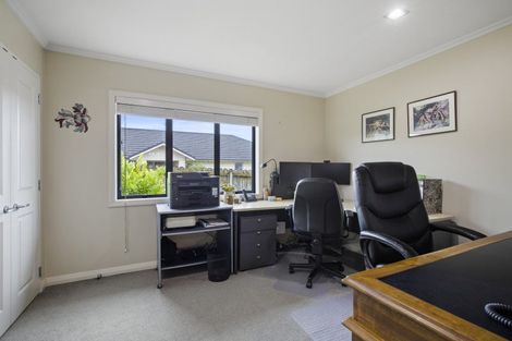 Photo of property in 11 Sangam Place, Pukekohe, 2120