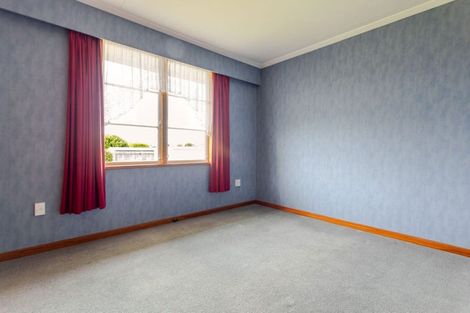 Photo of property in 27 Ruahine Street, Dannevirke, 4930