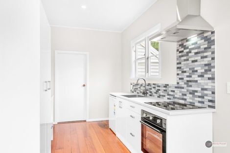 Photo of property in 10 Rumgay Street, Fairfield, Lower Hutt, 5011