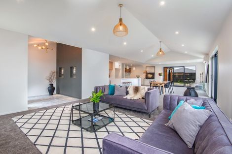 Photo of property in 5 Silverdale Place, Mosgiel, 9024