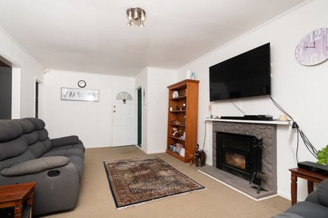 Photo of property in 86 Universal Drive, Henderson, Auckland, 0610
