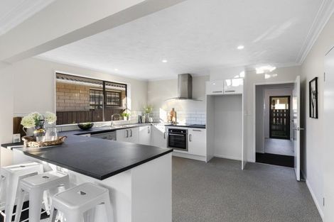 Photo of property in 16a Rawhiti Street, Stokes Valley, Lower Hutt, 5019