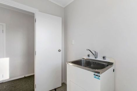 Photo of property in 8 Sterling Avenue, Manurewa East, Auckland, 2102