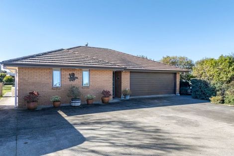 Photo of property in 3 Tararua Crescent, Carterton, 5713
