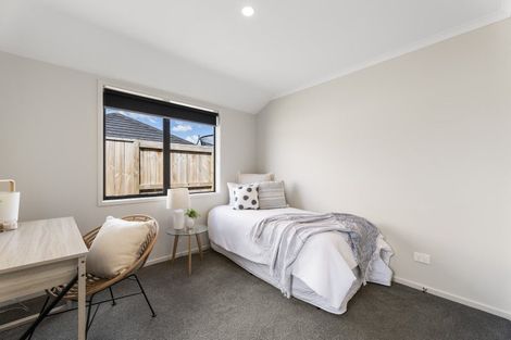 Photo of property in 22 Tiria Drive, Papamoa Beach, Papamoa, 3118